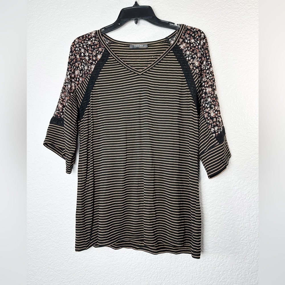 Mixed-Print Black & Tan Striped V-Neck Top